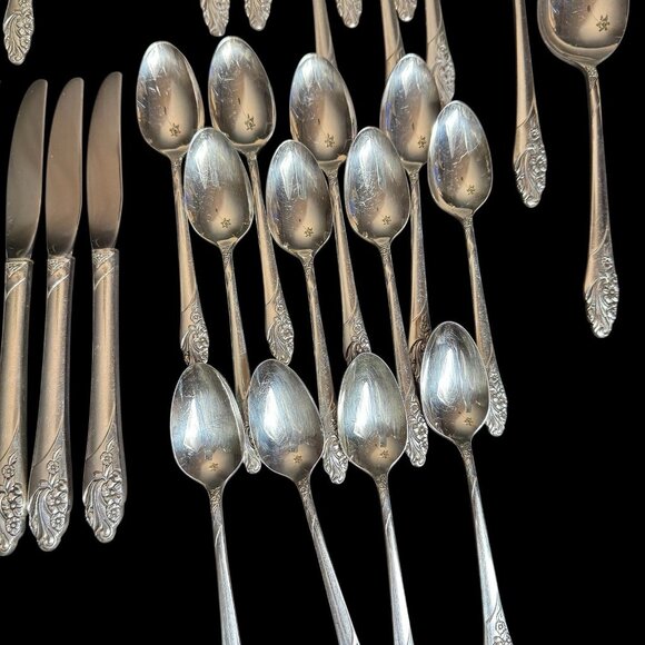 Oneida Community EVENING STAR Silverware Flatware 42 piece set Silver-plat 1950s - Picture 5 of 10